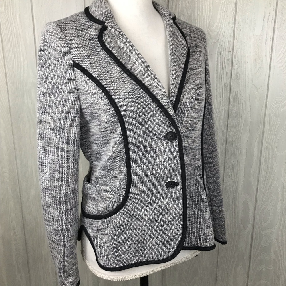 Anthropologie Cartonnier Beckett piped blue jacket button front